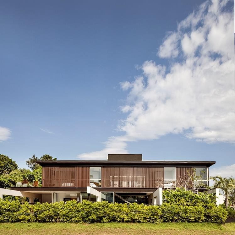 Casa contemporânea entregue pela Adapt Engenharia